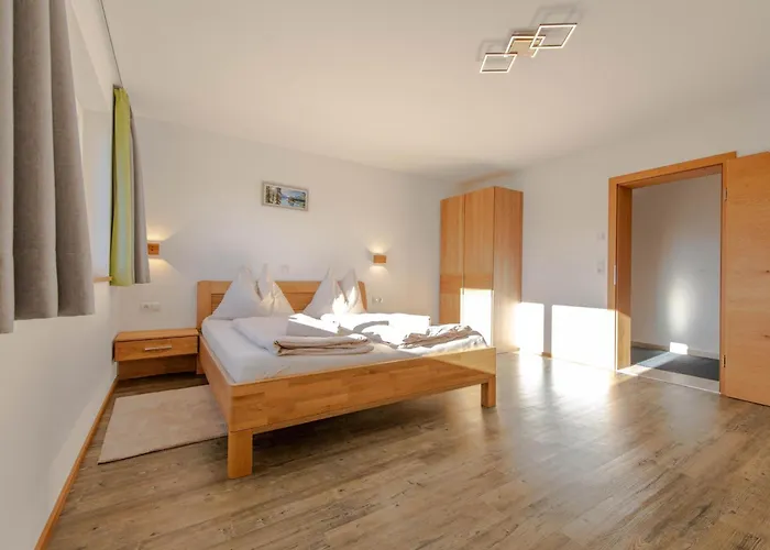 Mountain * 瓦格赖恩